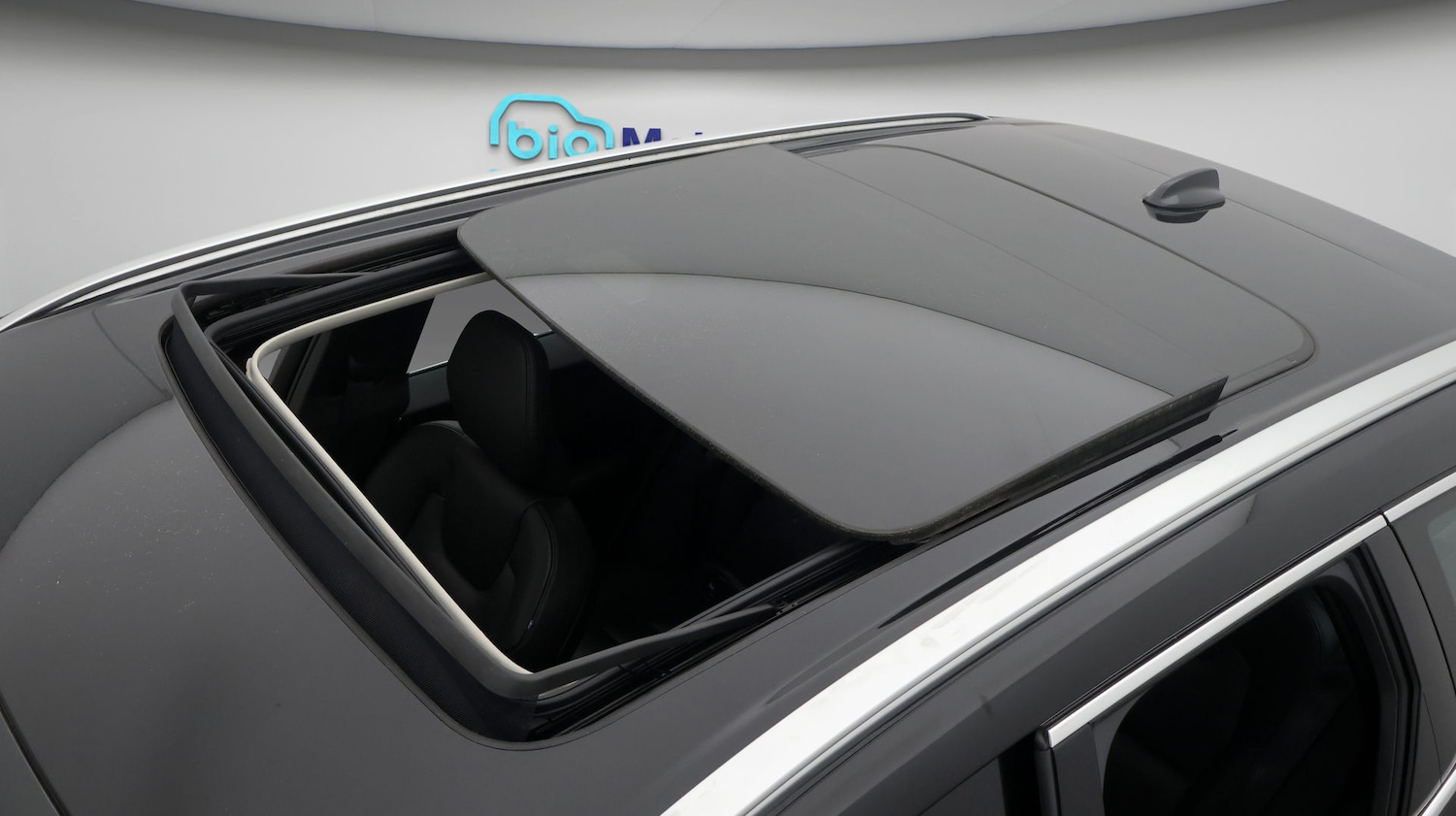 Used Volvo XC60 2023 for sale - 77410765: Photo 20