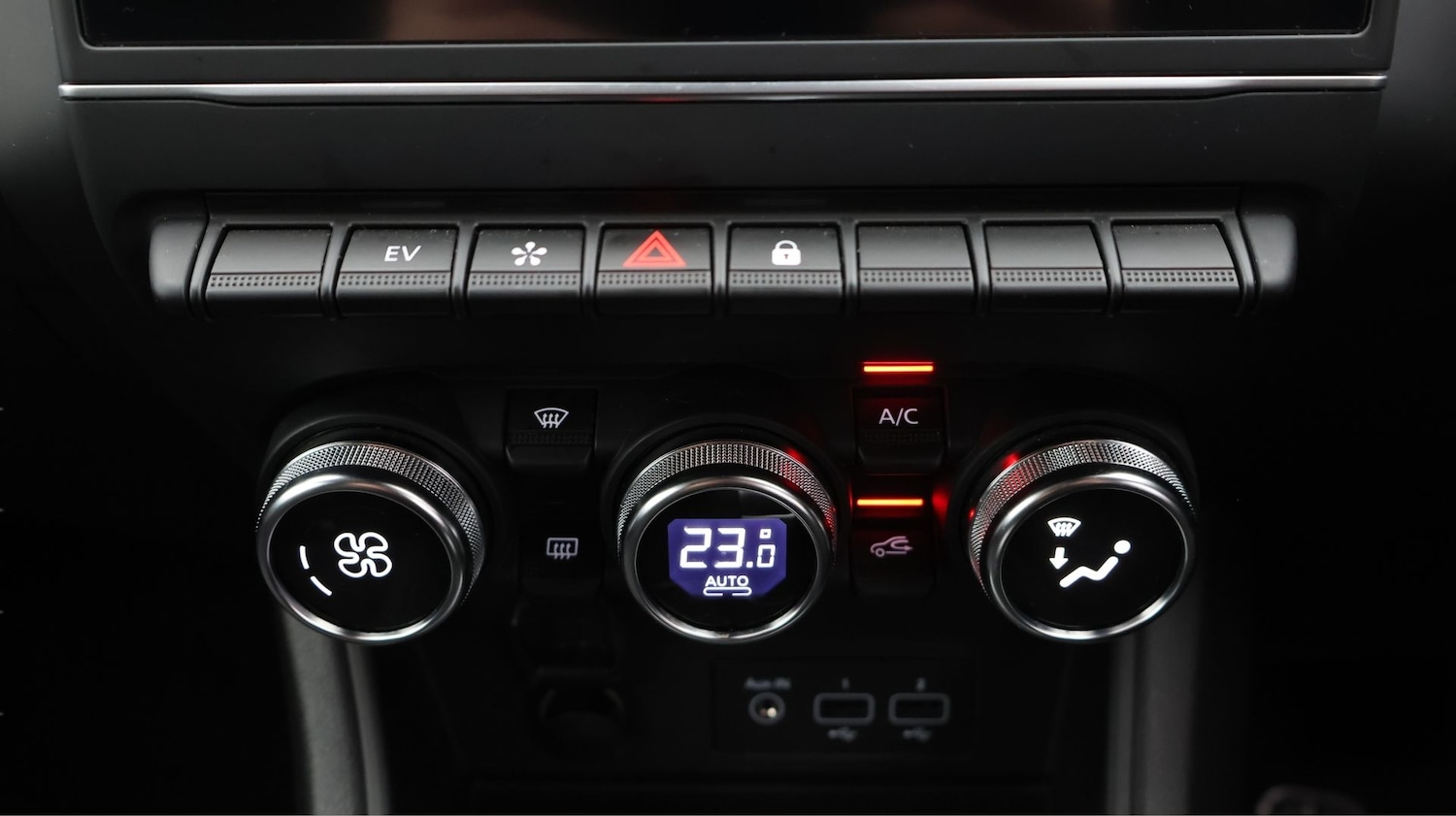 Used Renault Captur for sale - 77729198: Photo 12