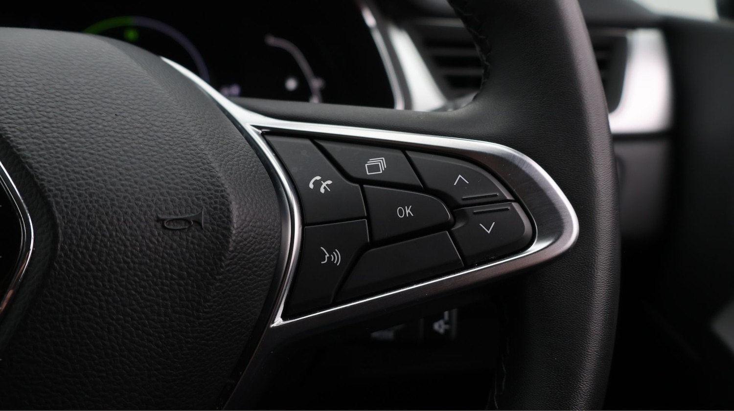 Used Renault Captur for sale - 77729198: Photo 24