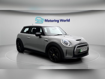 Used MINI Hatch 2021 for sale - 78835801: Photo
