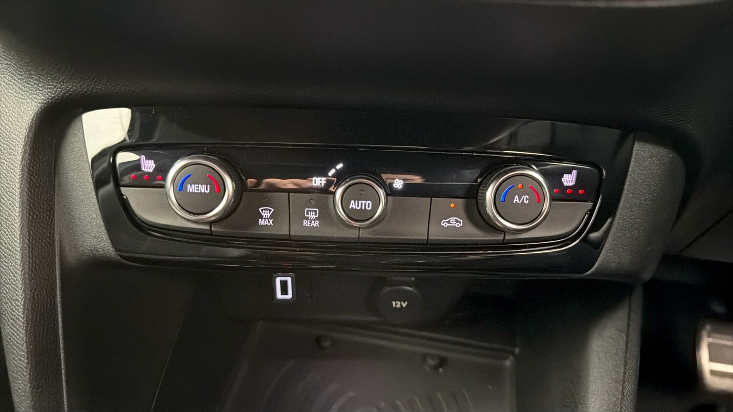 Used Vauxhall Corsa 2023 for sale - 77931880: Photo 11