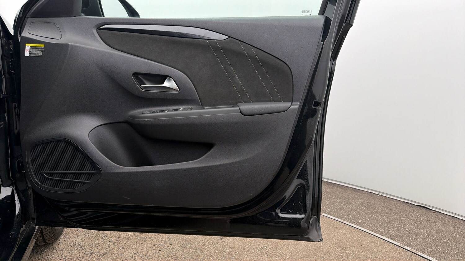 Used Vauxhall Corsa 2023 for sale - 77931880: Photo 14