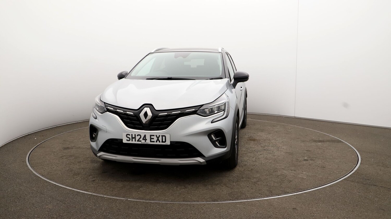 Used Renault Captur for sale - 76811129: Photo 31