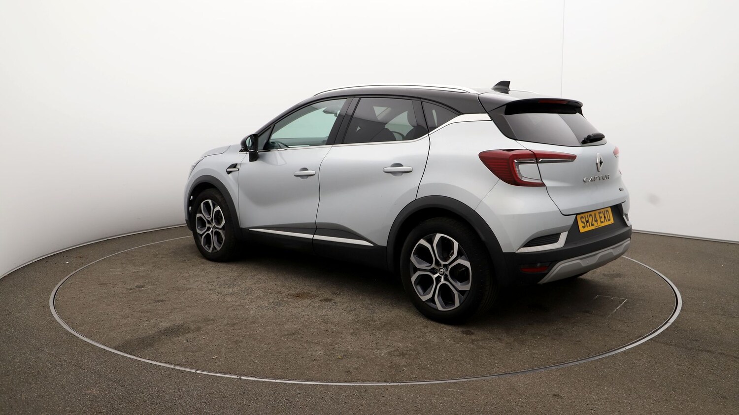 Used Renault Captur for sale - 76811129: Photo 55