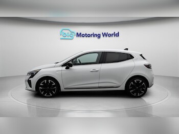 Used Renault Clio 2024 for sale - 78558454: Photo