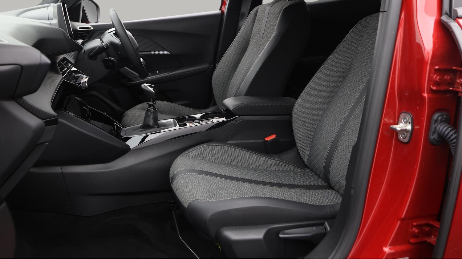 Used Peugeot 2008 2024 for sale - 76226646: Photo 15