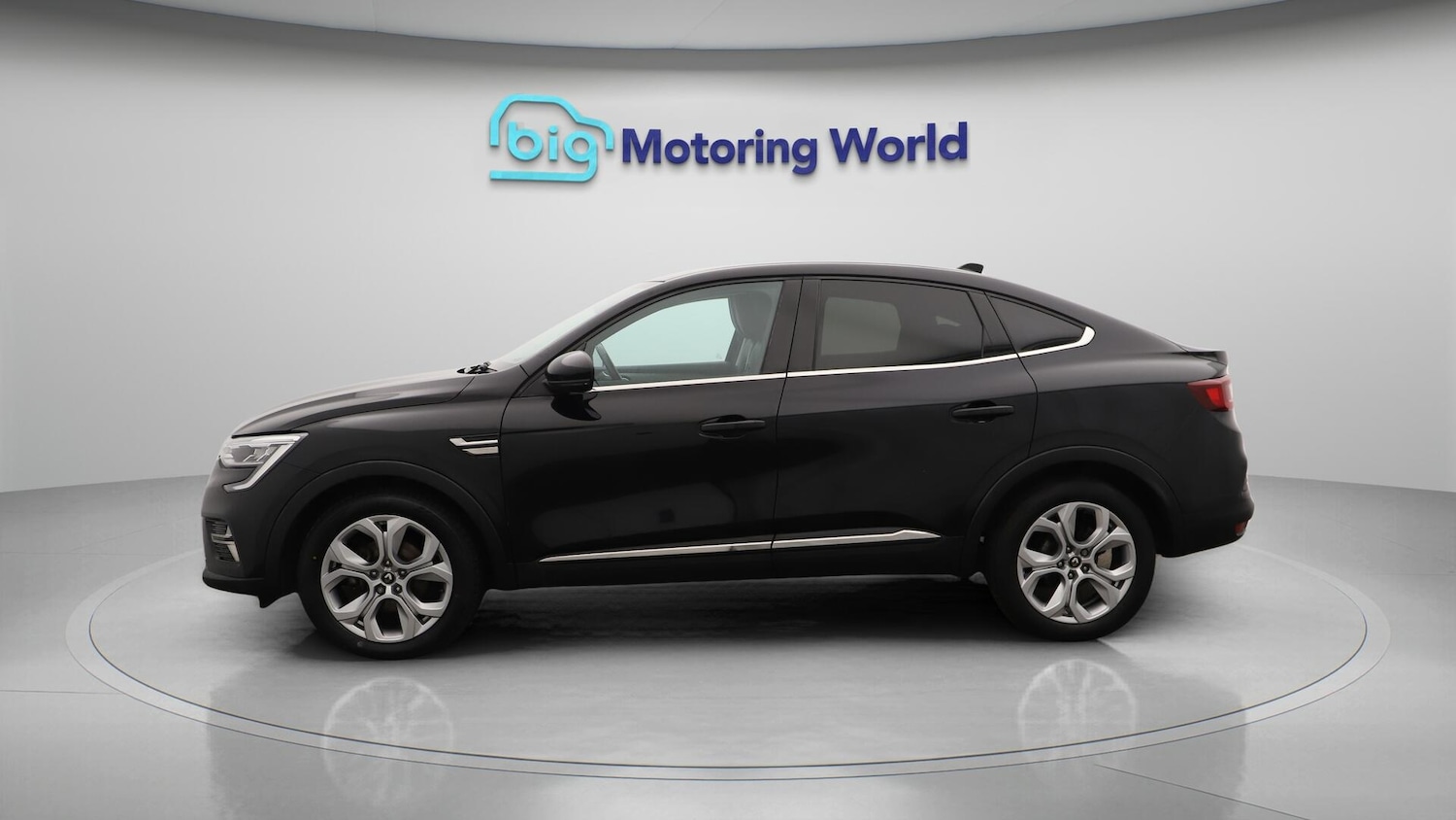 Used Renault Arkana 2023 for sale - 75809417: Photo 5