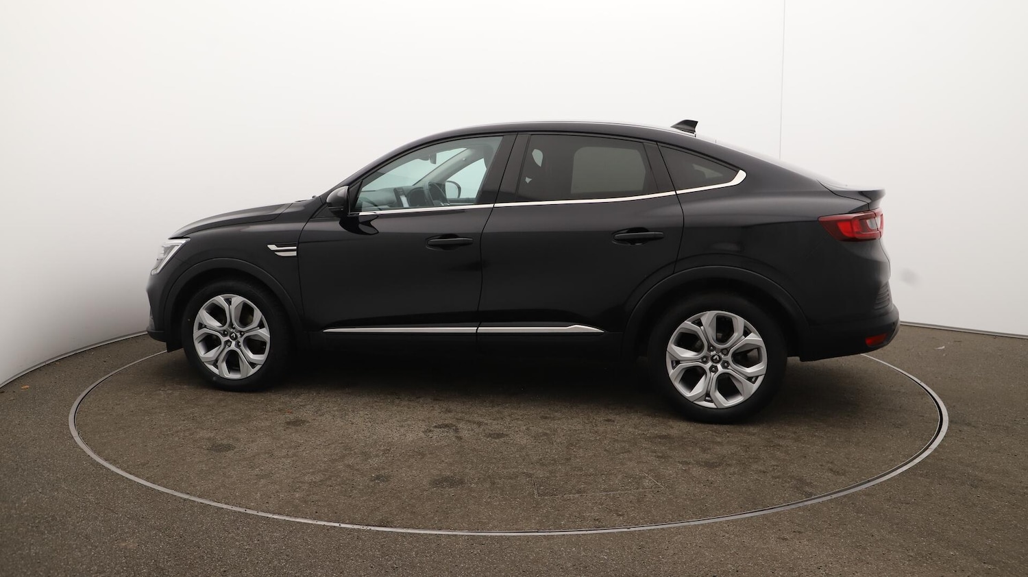 Used Renault Arkana 2023 for sale - 75809417: Photo 58