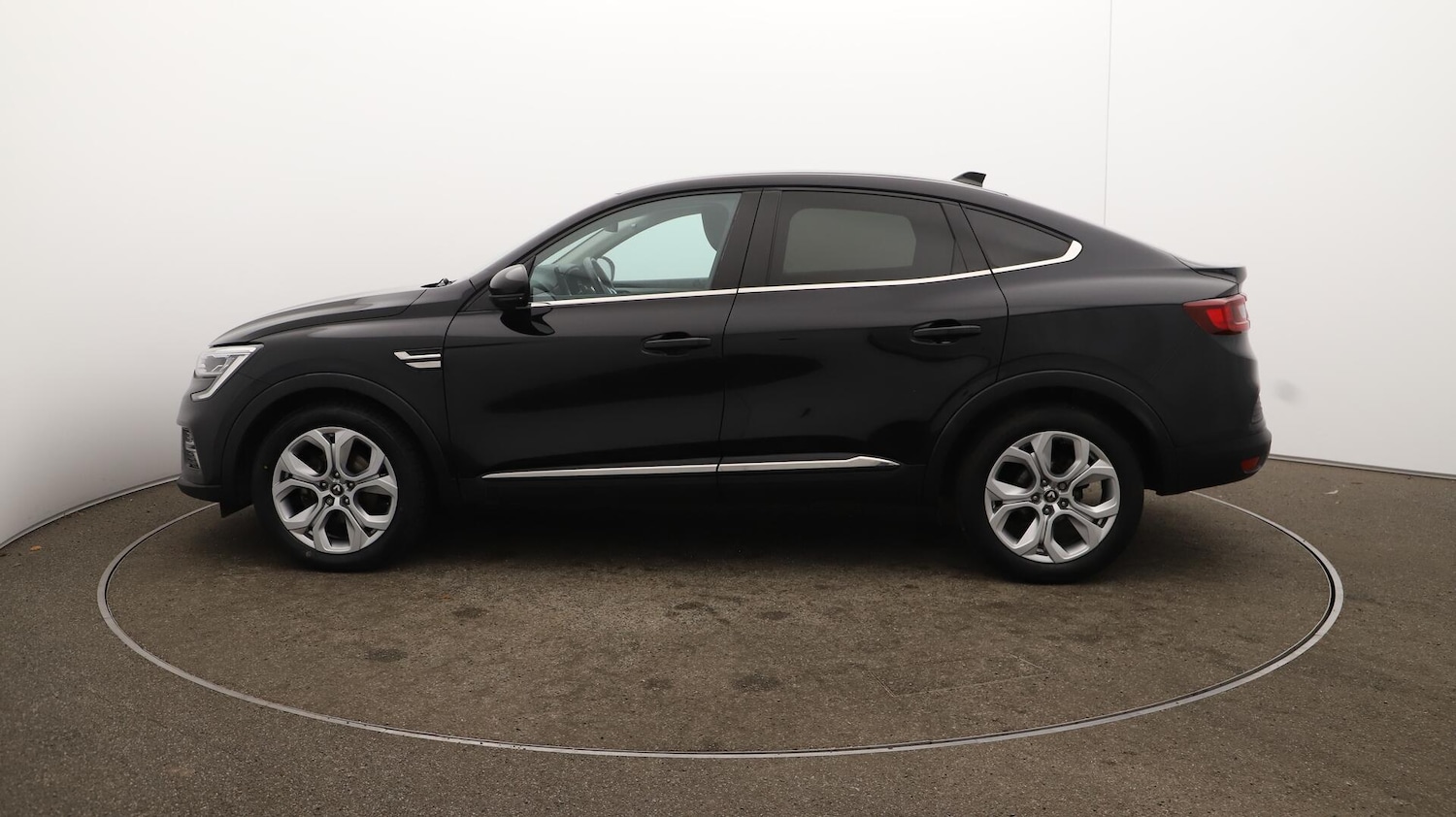 Used Renault Arkana 2023 for sale - 75809417: Photo 64
