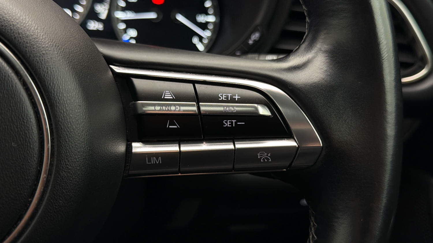 Used Mazda CX-30 2022 for sale - 77849179: Photo 24