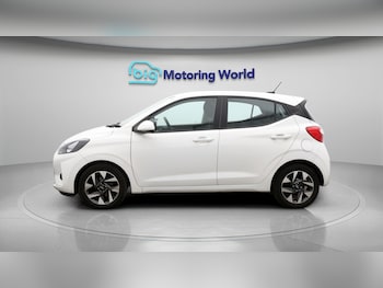 Used Hyundai i10 2024 for sale - 77747515: Photo