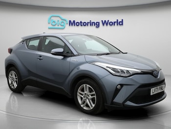 Used Toyota C-HR 2021 for sale - 77116455: Photo