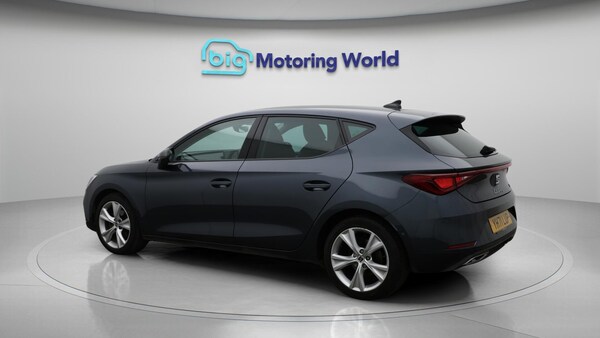 Used SEAT Leon 2021 for sale - 76282642: Photo 6