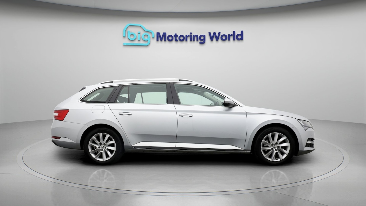 Used Skoda Superb 2023 for sale - 78092814: Photo 8