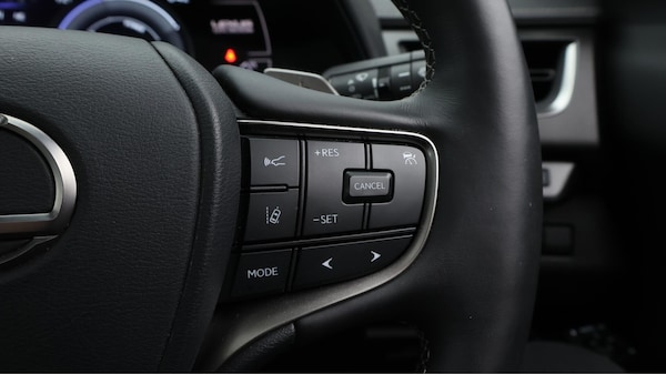 Used Lexus UX 2023 for sale - 76246814: Photo 28