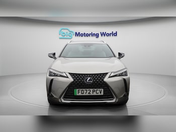 Used Lexus UX 2023 for sale - 76246814: Photo 3