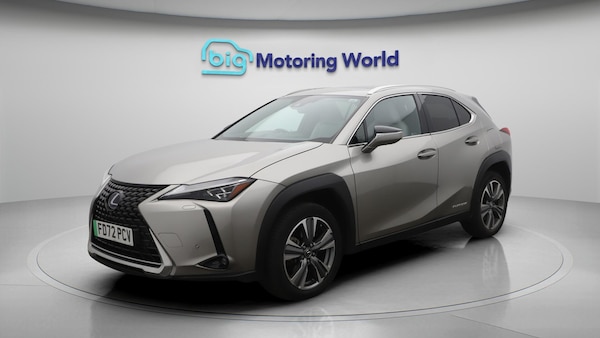 Used Lexus UX 2023 for sale - 76246814: Photo 4