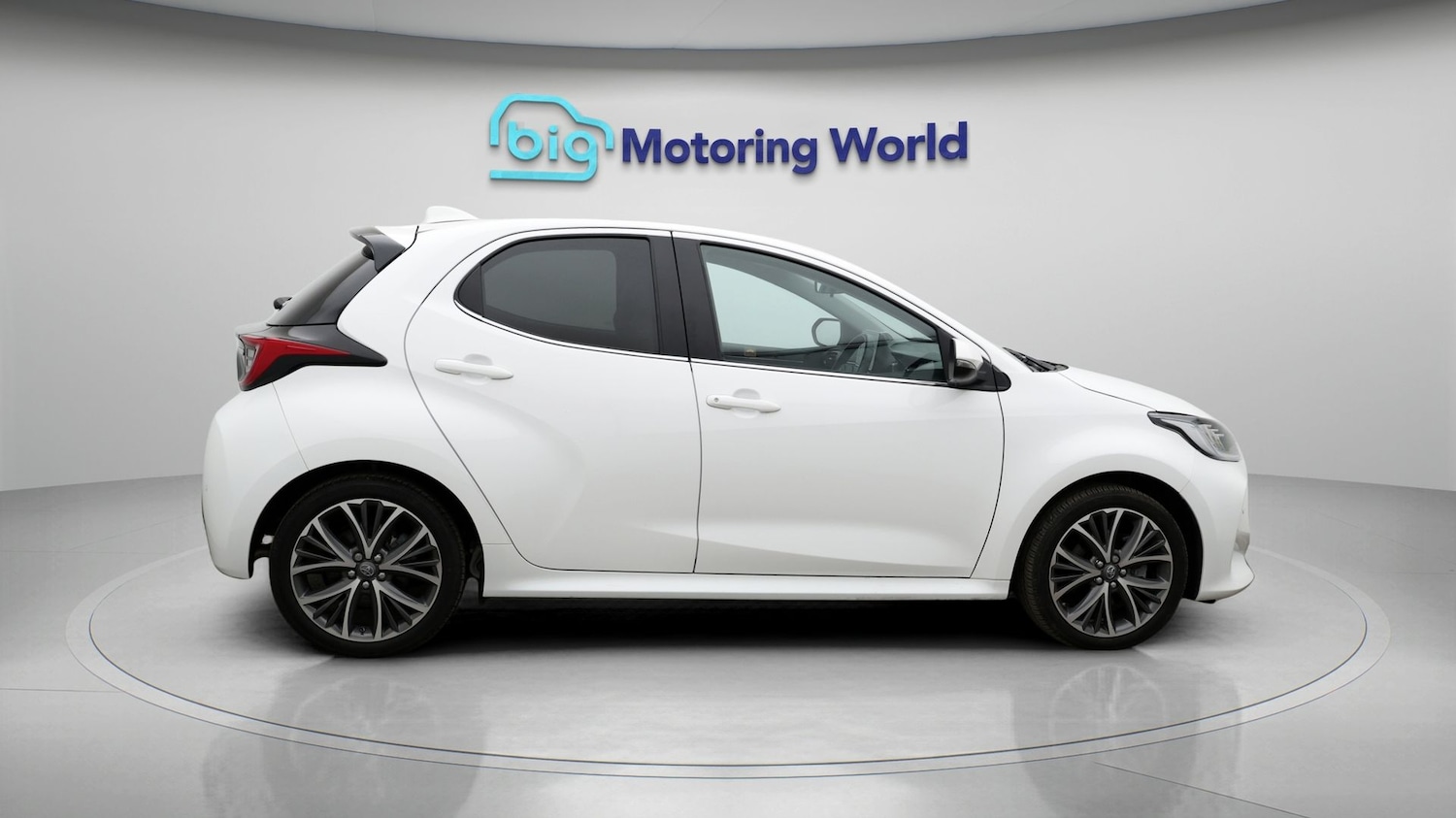 Used BMW iX 2023 for sale - 77181799: Photo 8