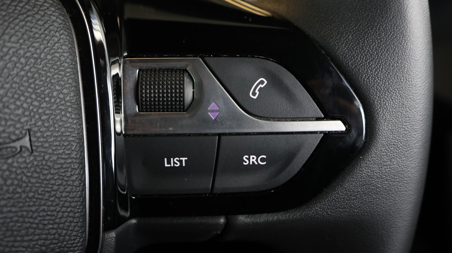 Used Peugeot 2008 2024 for sale - 76259423: Photo 24