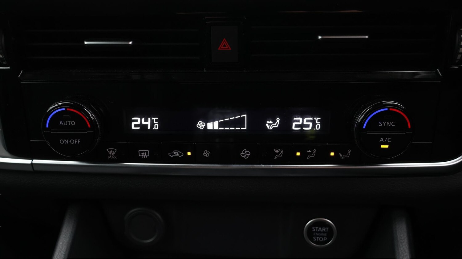 Used Nissan Qashqai 2023 for sale - 77759219: Photo 12