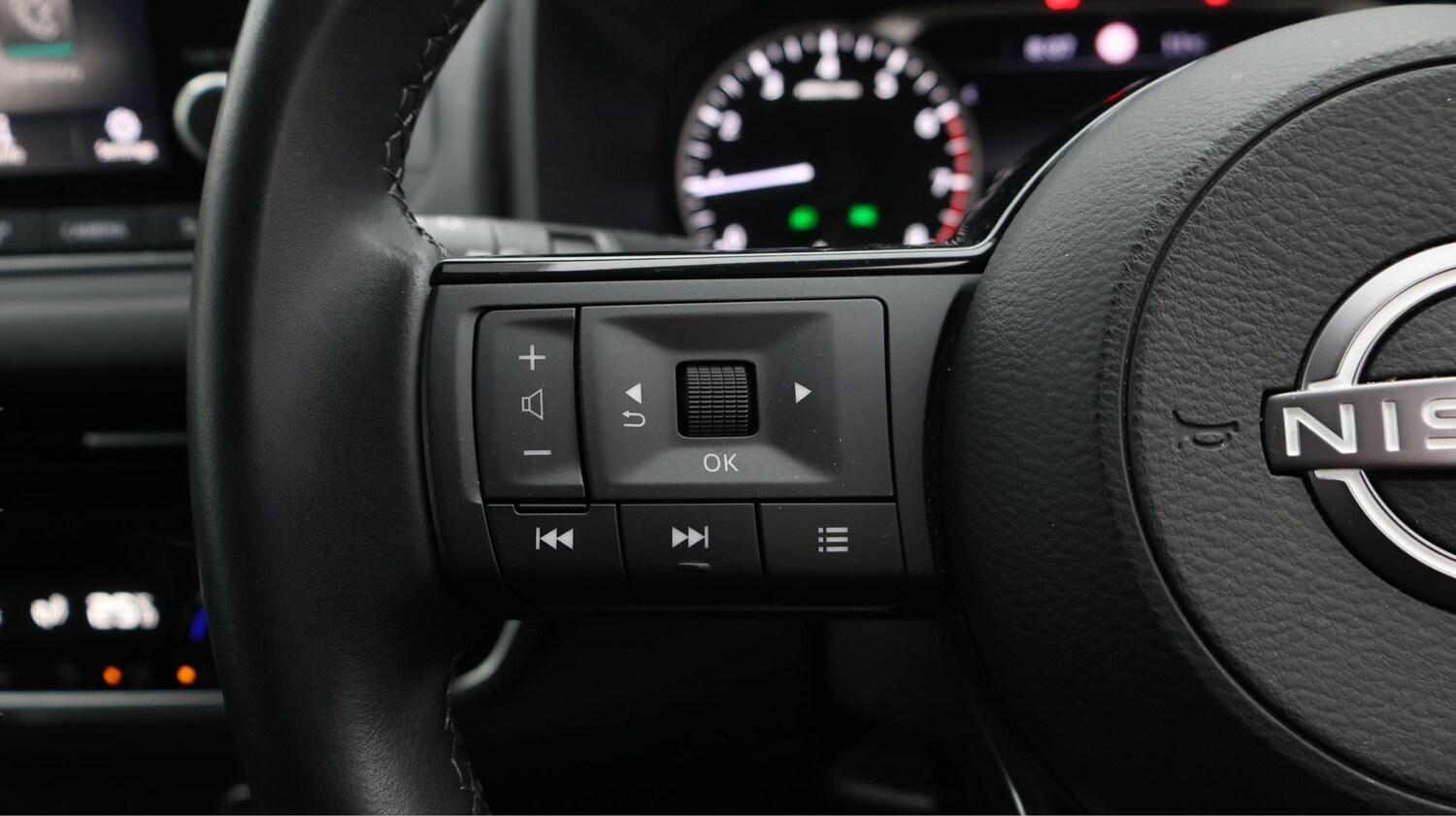 Used Nissan Qashqai 2023 for sale - 77759219: Photo 23