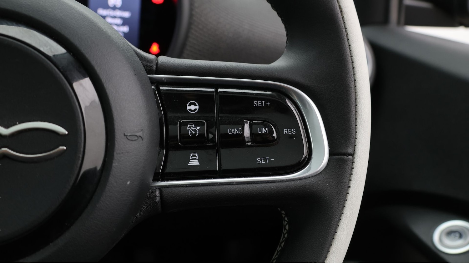 Used Fiat 500e 2024 for sale - 77536364: Photo 21