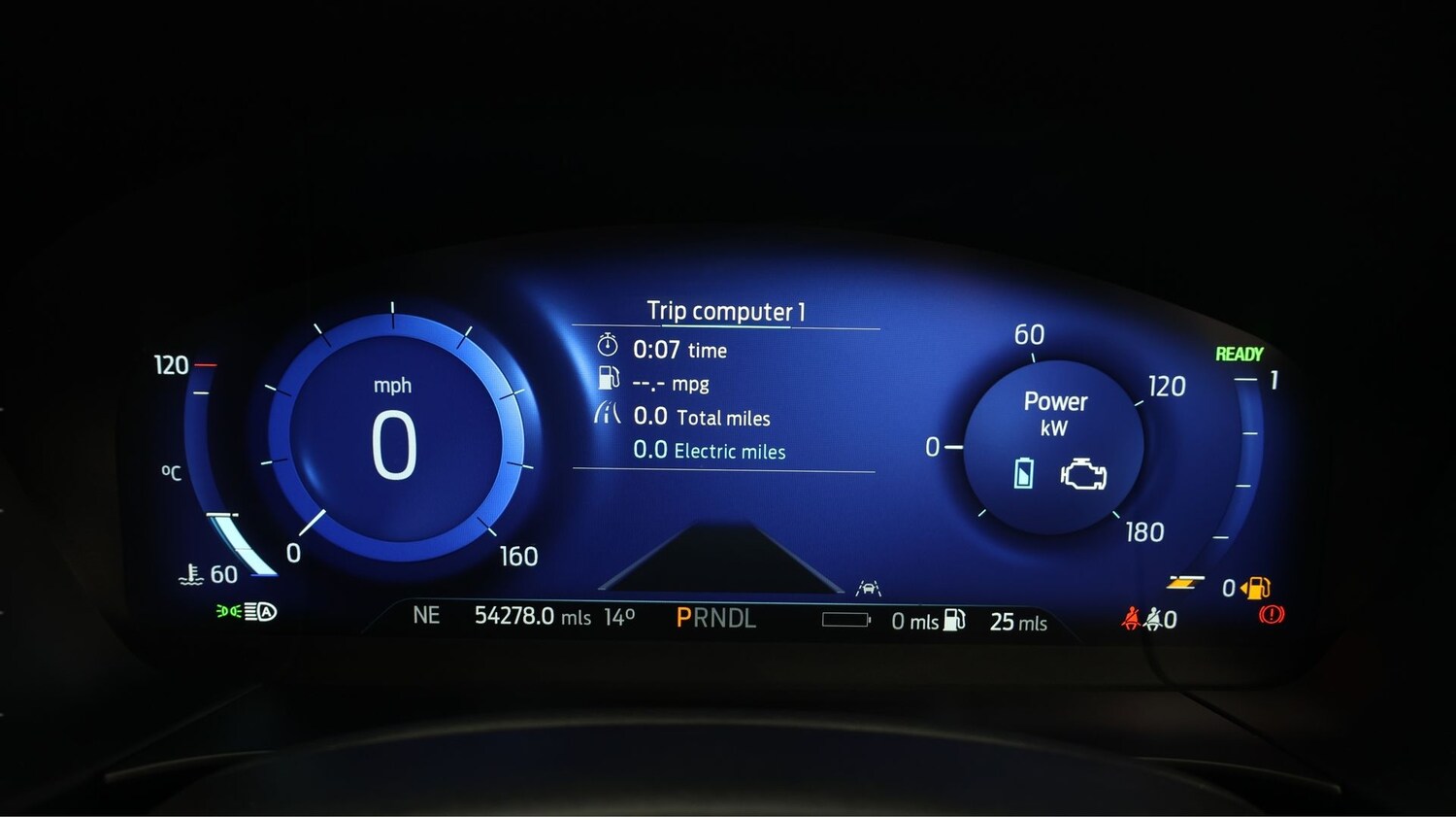 Used Ford Kuga 2023 for sale - 77679274: Photo 10