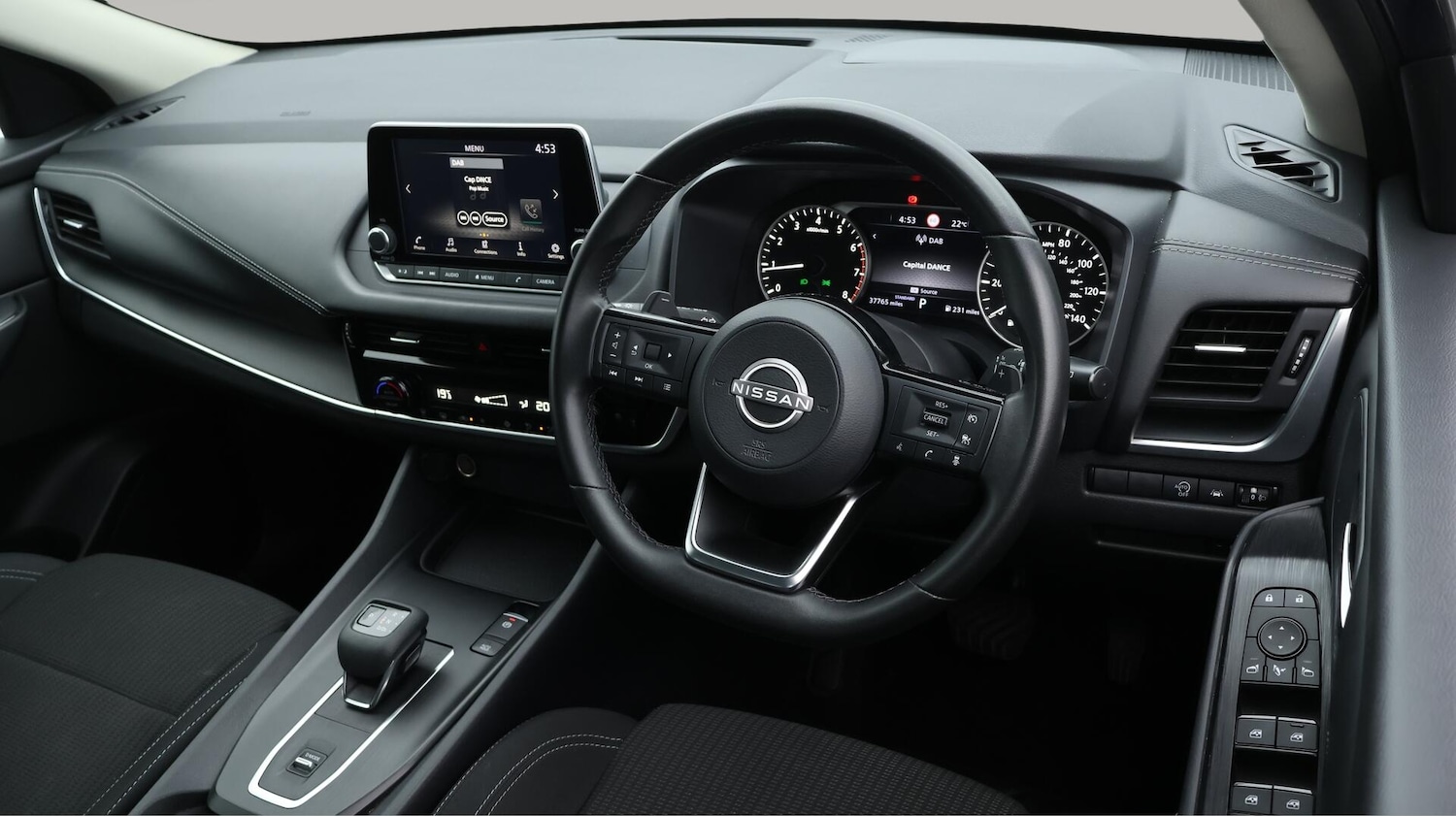 Used Nissan Qashqai 2023 for sale - 76521640: Photo 10