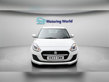 Used Suzuki Swift 2023 for sale - 79335176: Photo