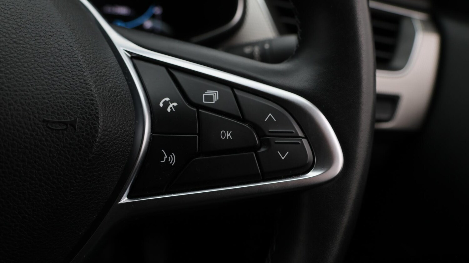 Used Renault Arkana 2022 for sale - 76689505: Photo 24