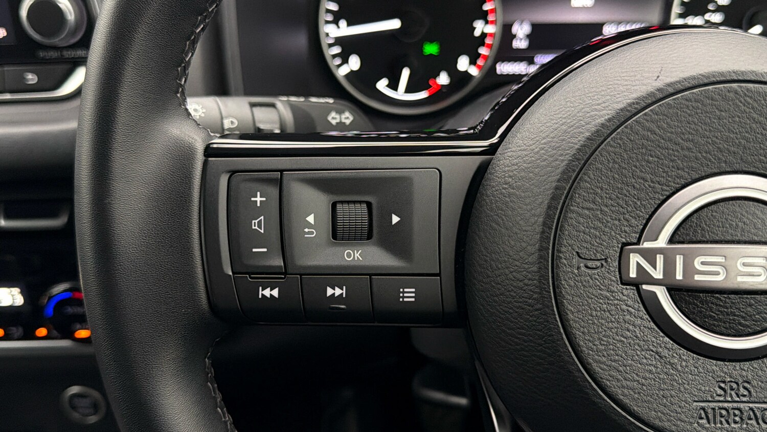 Used Nissan Qashqai for sale - 77864671: Photo 20