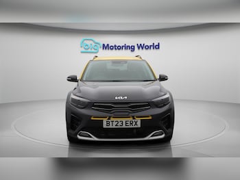 Used Kia Stonic 2023 for sale - 75949981: Photo