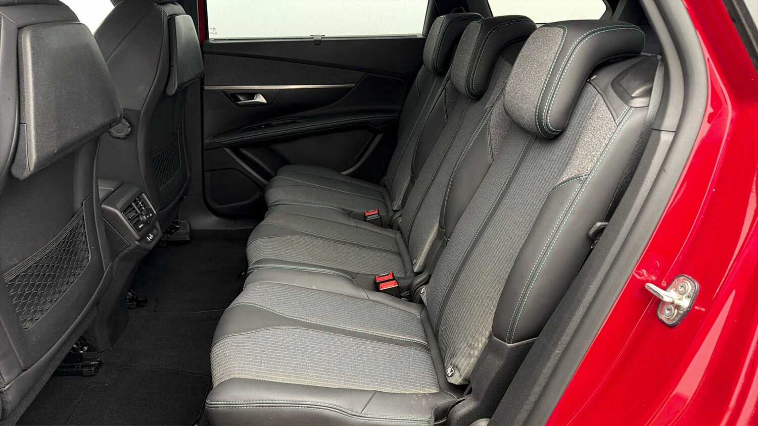 Used Peugeot 5008 2023 for sale - 77950255: Photo 15