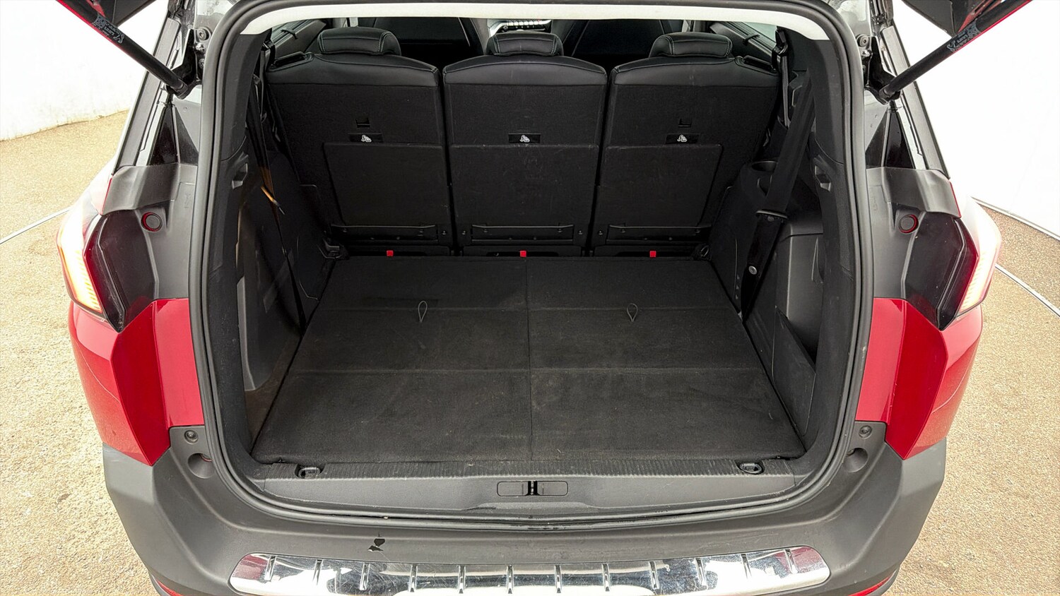 Used Peugeot 5008 2023 for sale - 77950255: Photo 16