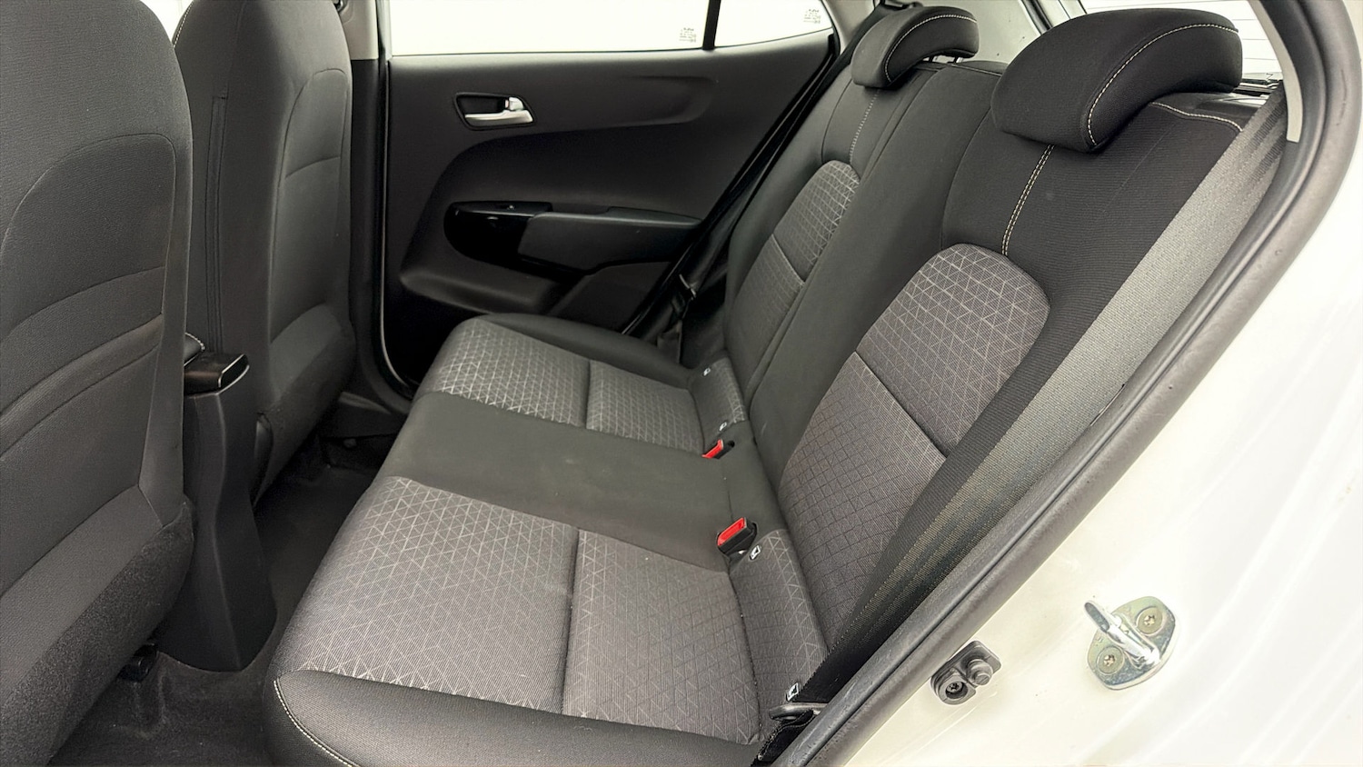 Used Kia Picanto 2023 for sale - 78165939: Photo 15