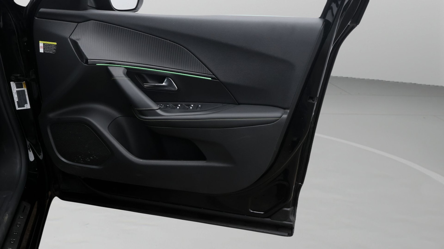 Used Peugeot 2008 2022 for sale - 77434992: Photo 15