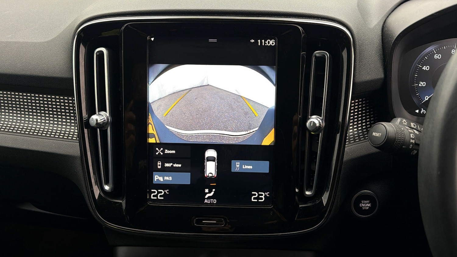 Used Volvo XC40 2022 for sale - 78053212: Photo 25