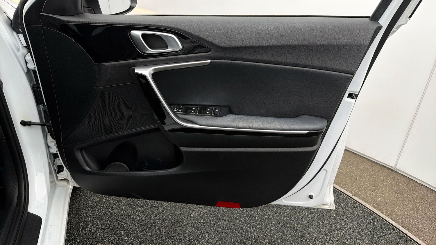 Used Kia Ceed 2023 for sale - 78162061: Photo 14