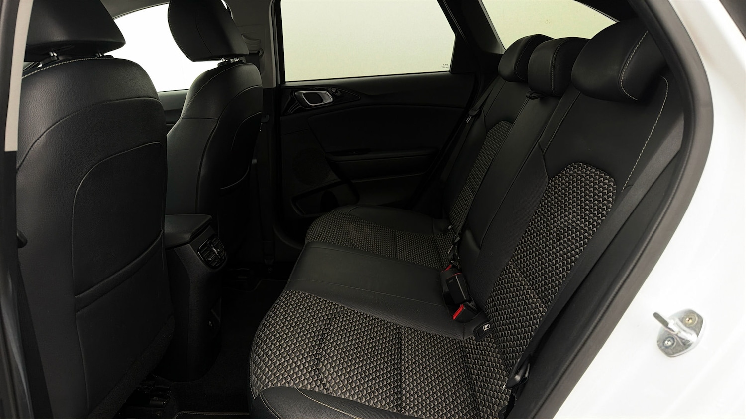 Used Kia Ceed 2023 for sale - 78162061: Photo 15