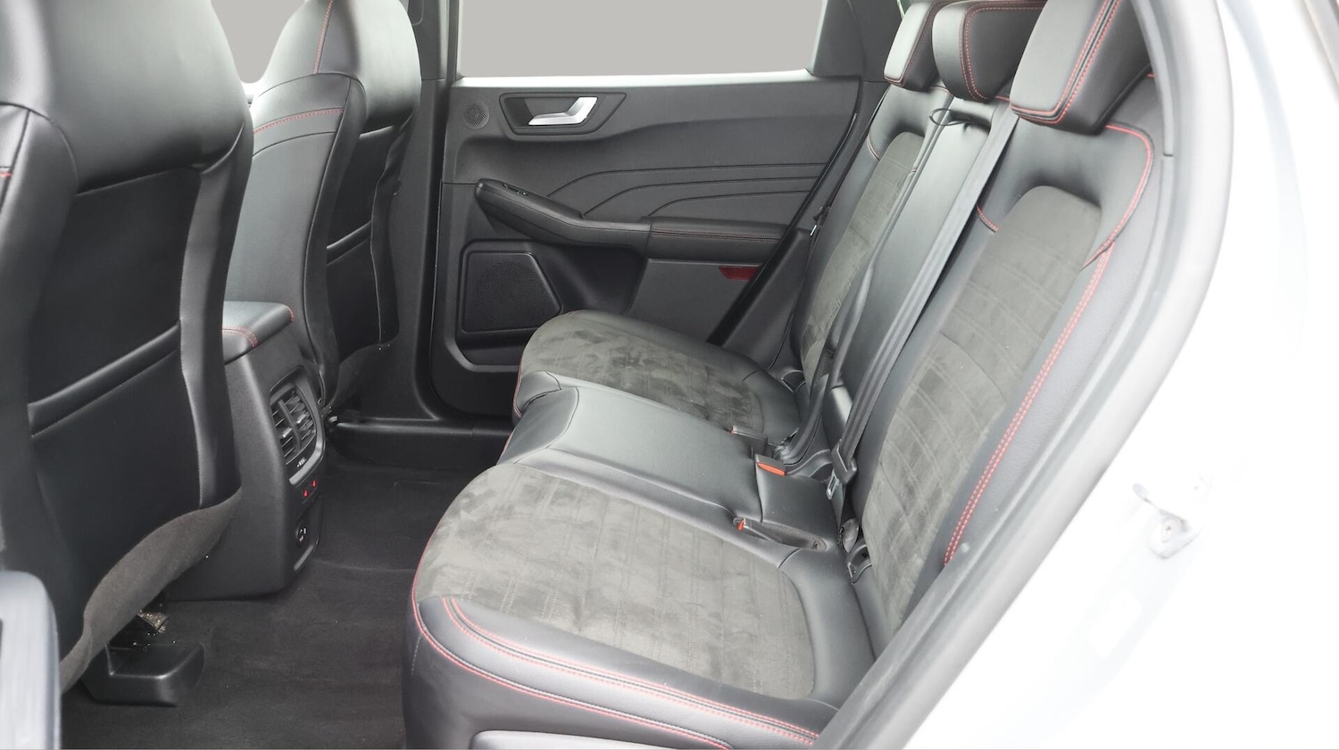 Used Ford Kuga 2022 for sale - 76043125: Photo 25