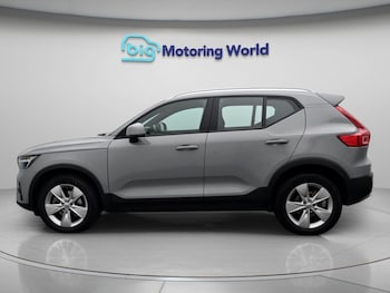 Used Volvo XC40 2023 for sale - 79582043: Photo