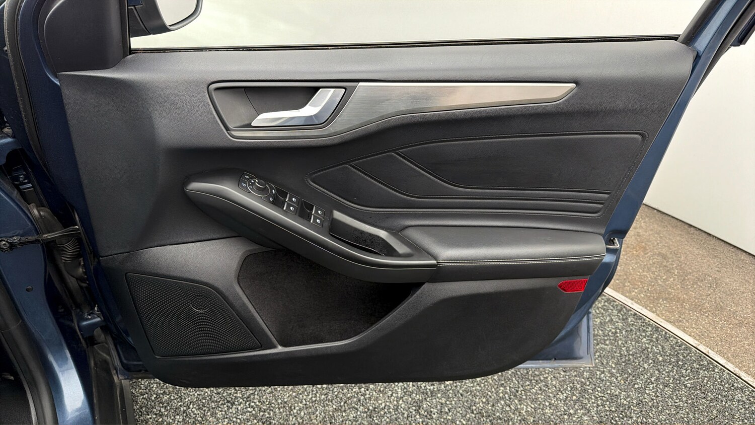 Used Ford Focus 2023 for sale - 78177280: Photo 14