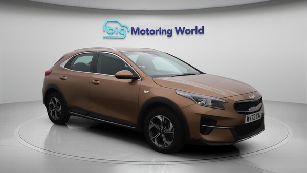 Used Kia XCeed 2022 for sale - 75657363: Photo 2