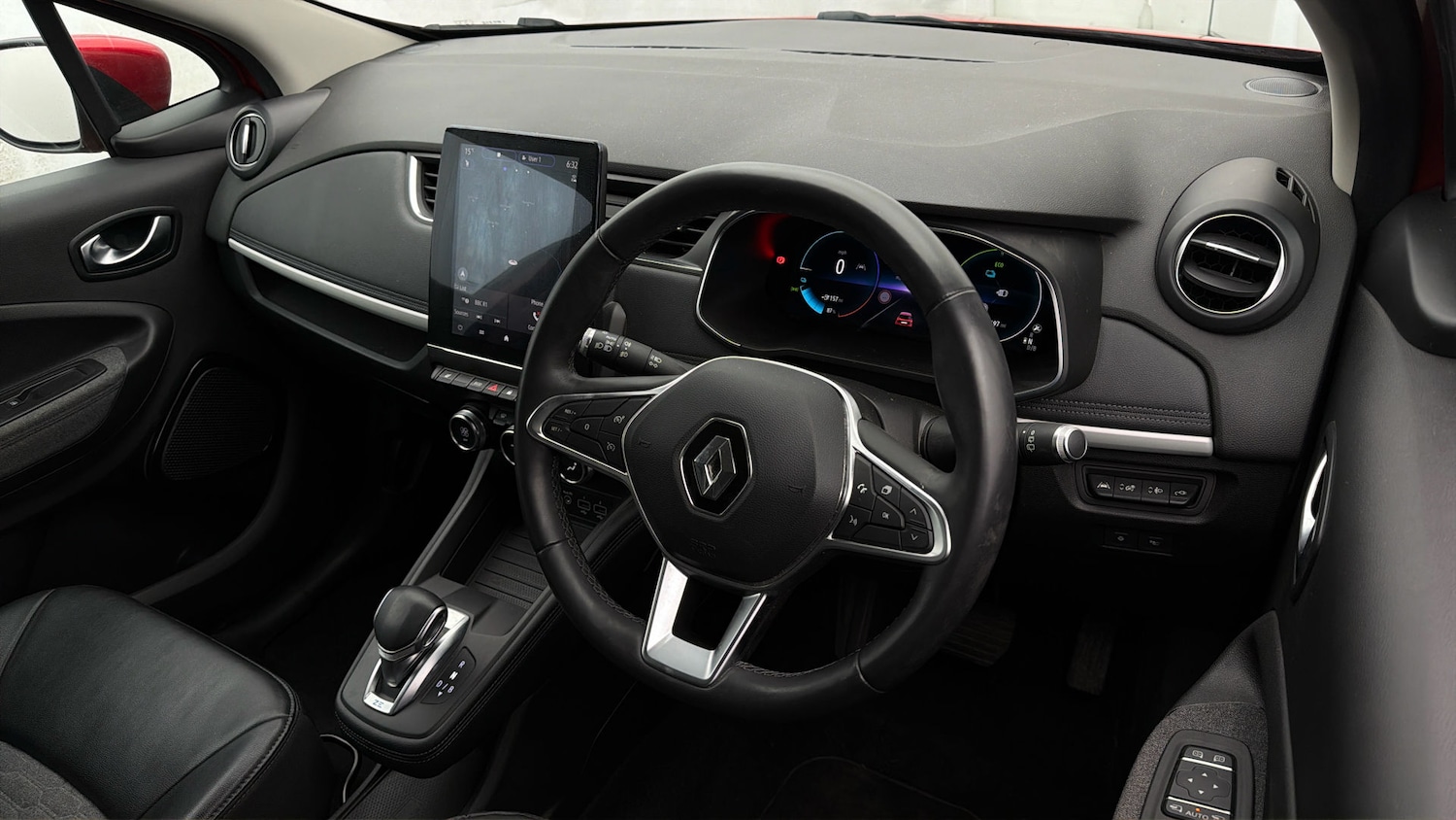 Used Renault Zoe 2022 for sale - 78080415: Photo 9