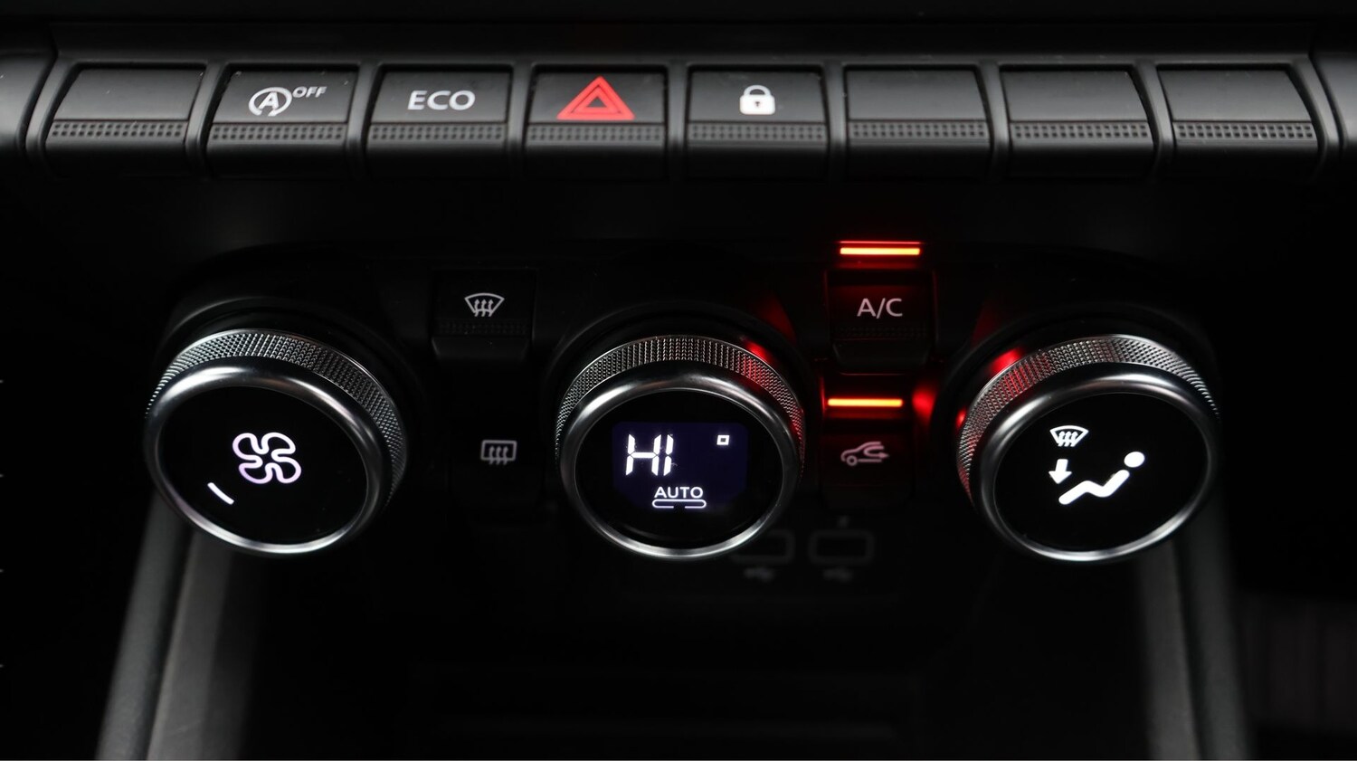 Used Renault Clio 2020 for sale - 77182187: Photo 12