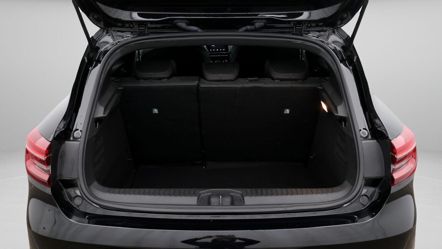 Used Renault Clio 2020 for sale - 77182187: Photo 17