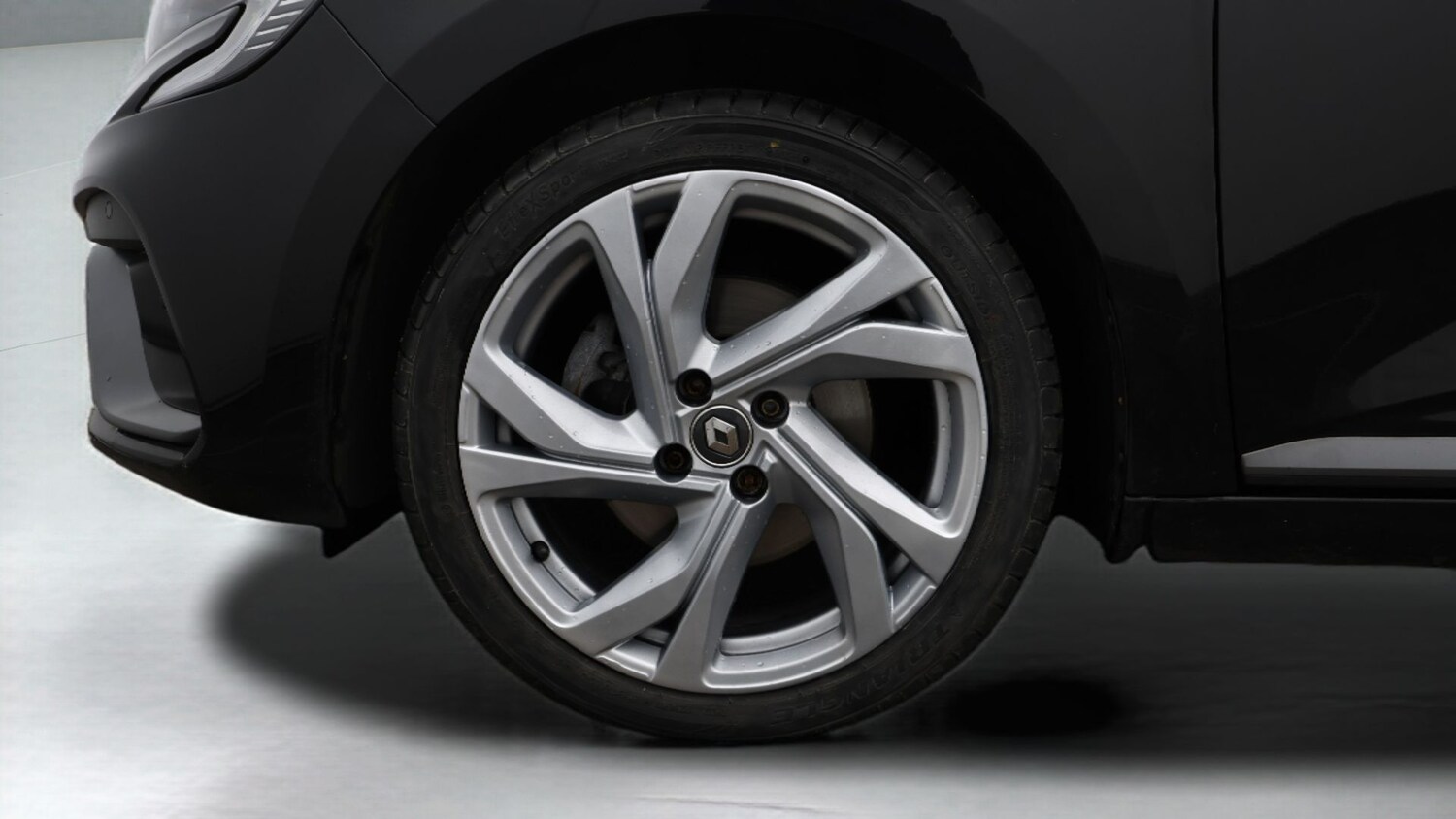 Used Renault Clio 2020 for sale - 77182187: Photo 18