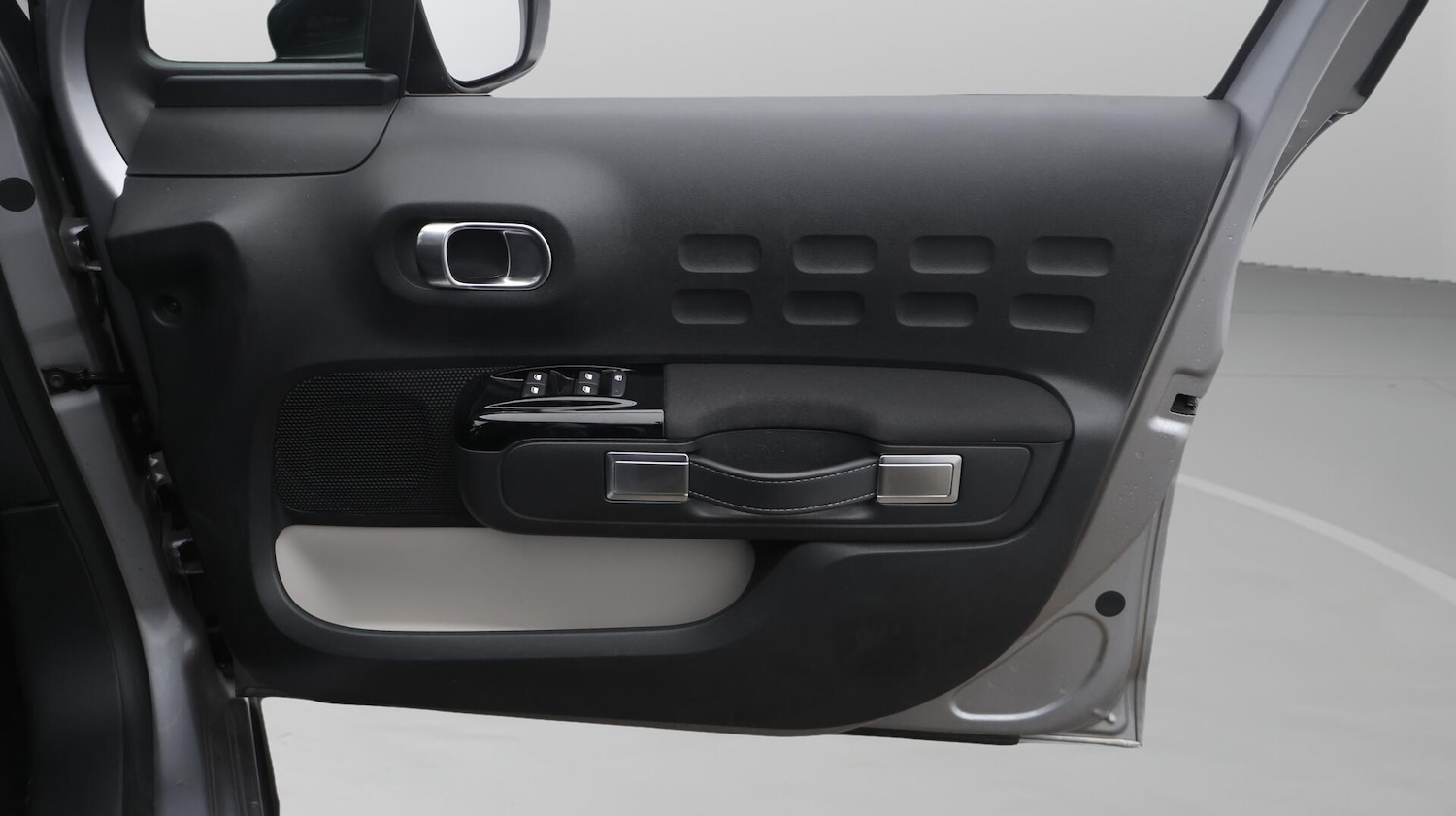 Used Citroen C3 2023 for sale - 76484269: Photo 16