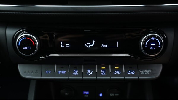 Used Hyundai KONA 2021 for sale - 75198807: Photo 13