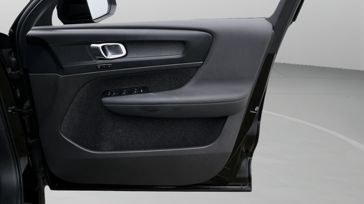 Used Volvo XC40 for sale - 77245579: Photo 15